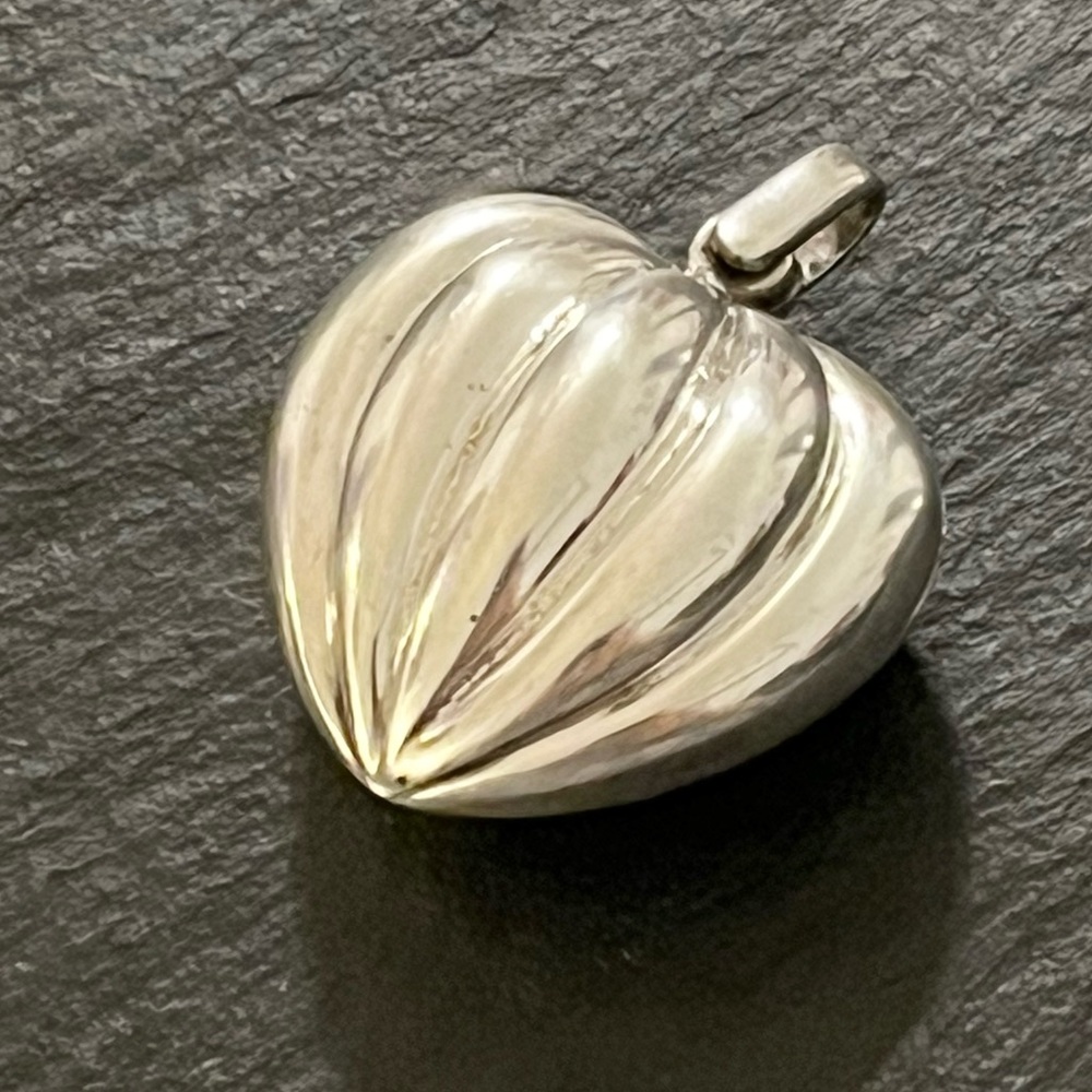 Sterling Silver Bubble Puff Swivel Heart Reversible Pendant